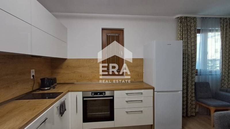 Двустаен обзаведен апартамент за продажба, със собствен двор/веранда,