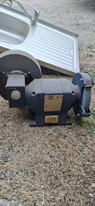polizor de banc / polizor electric combinat (bench grinder), marca Acter Power, model MD150/200FG.