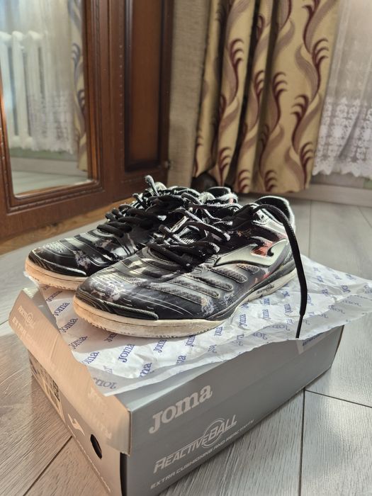 Футзалки Joma regate rebound