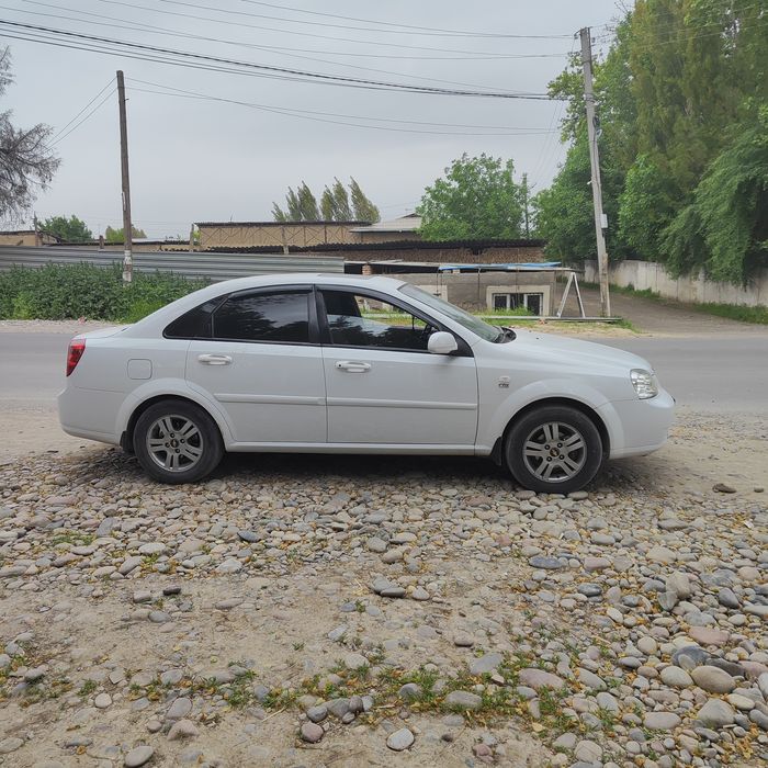 Lasetti avtomat karobka