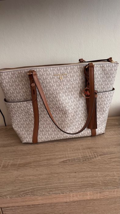 Чанта Michael Kors