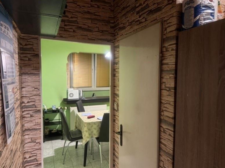 Тристаен апартамент в ж.к. Овча Купел 2! До две метростанции!