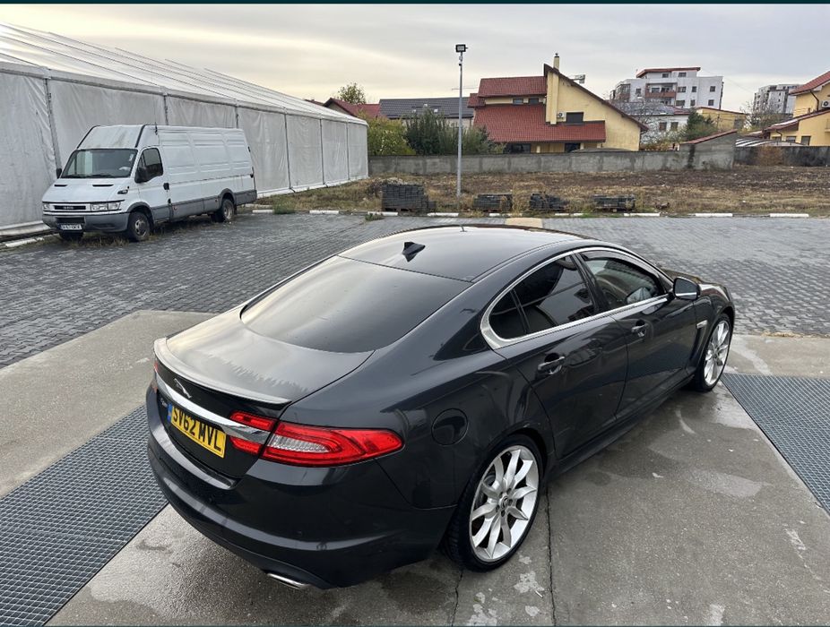 Dezmembrez Jaguar XF Facelift 2.2 diesel 2013 /  200cp