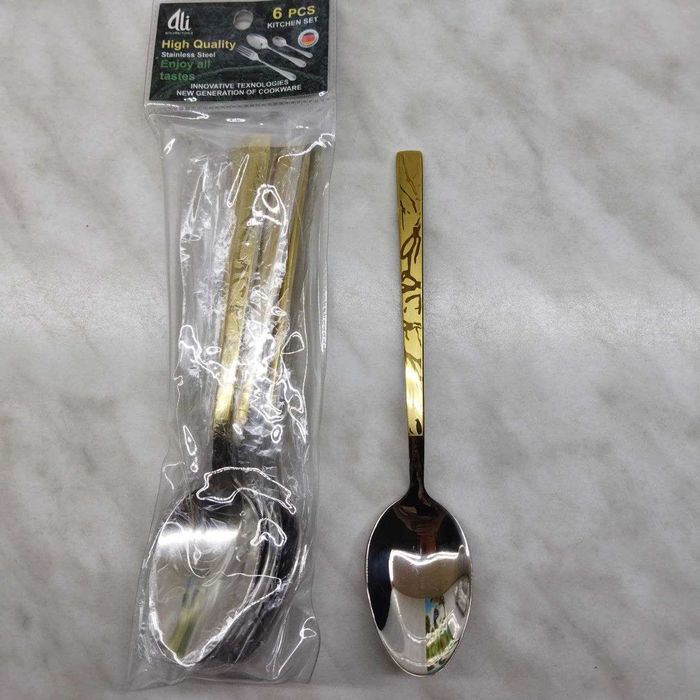 Новые колбы для термосов ,вазочки для конфет, новый комплект ложек.