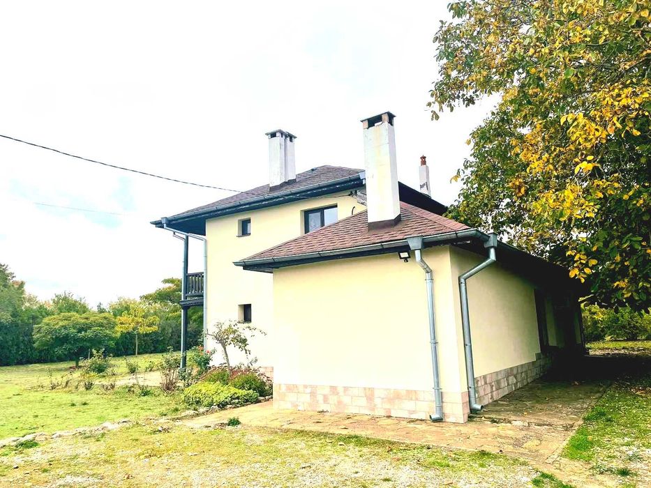 Къща за гости на село