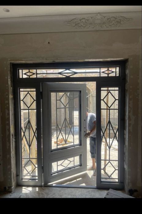 Двери межкомнатные  акфа и кованный