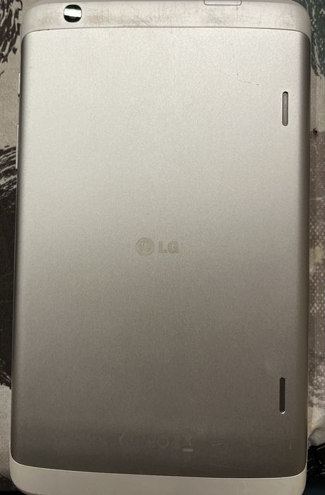 Таблет LG V500 за части