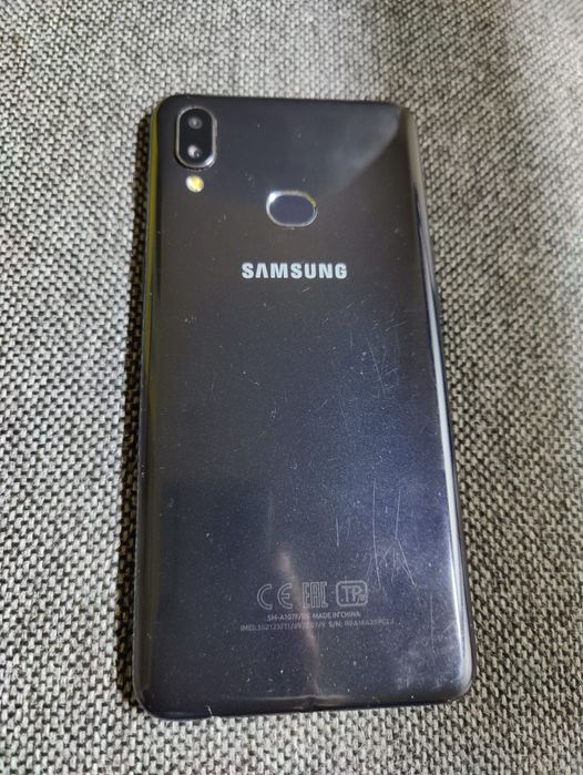 Продам телефон 15000 тенге