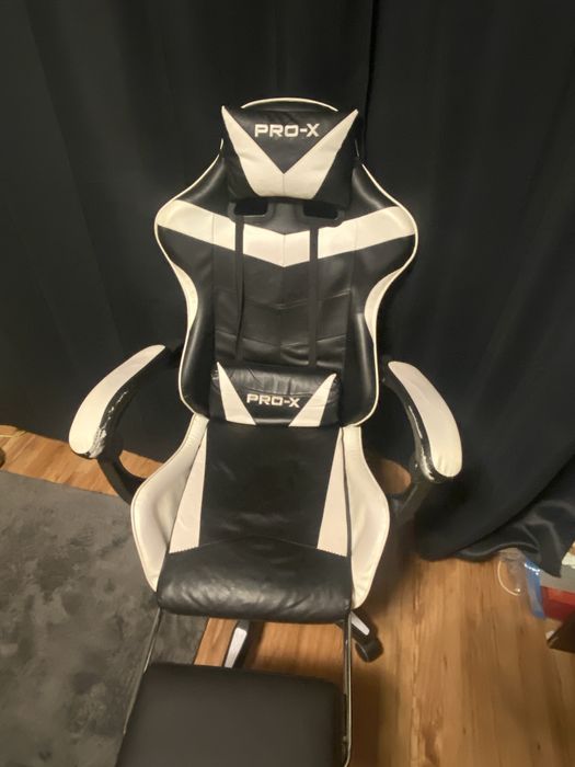Scaun de gaming cu masaj pro x