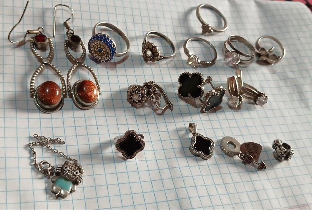 Серебро серьги кольца цепочки  разные