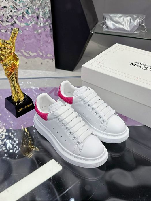 Alexander Mcqueen
