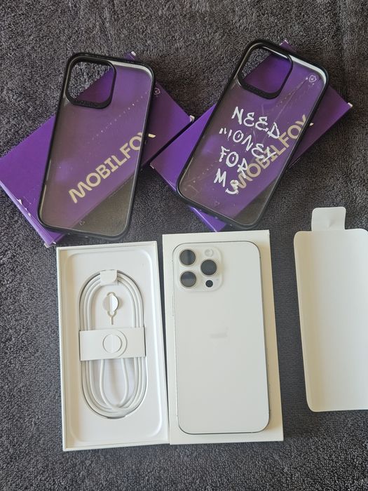 Iphone 16 pro max 98% white