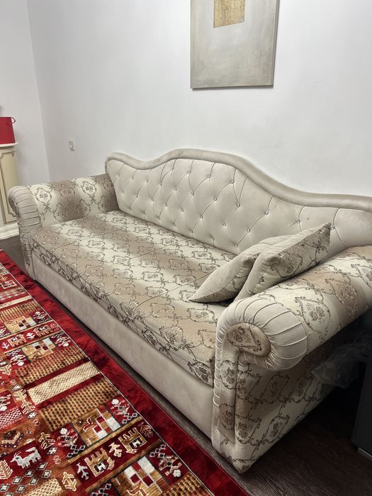 Продам диван в отличном состоянии!