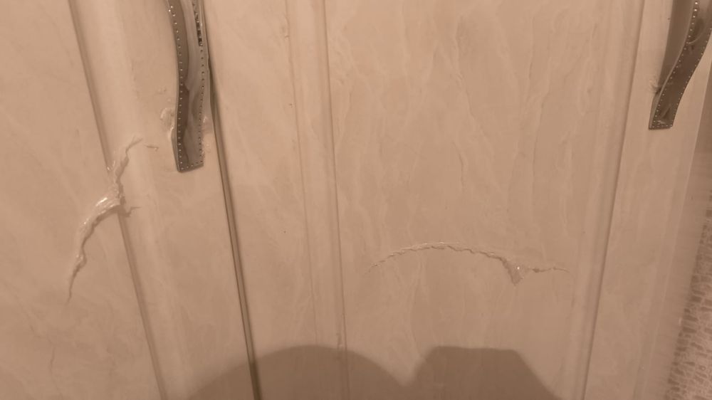 Продам два шкафа