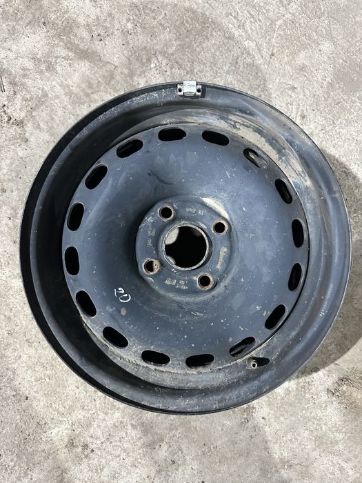 Диски на Ауди Б-4 комплект