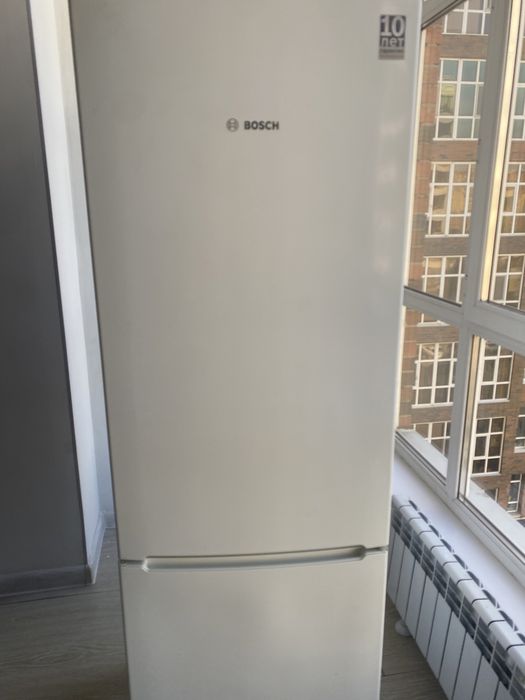 Продам холодильник