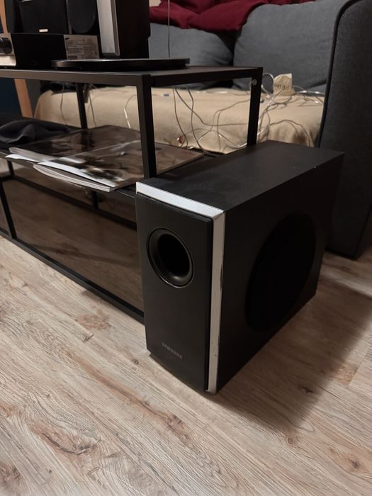 Samsung ht-x20 TALLBOYS домашно кино