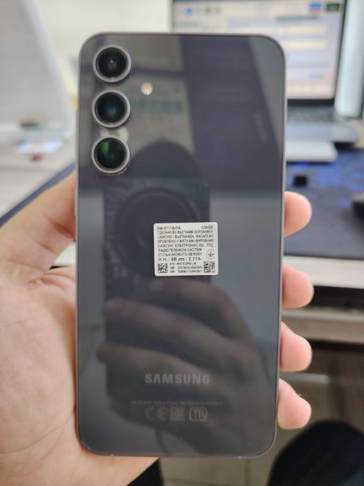 Samsung galaxy S23 F