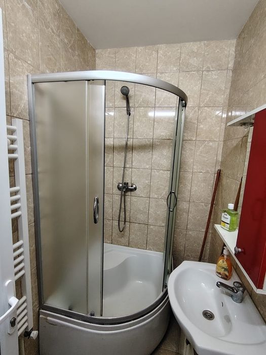 Inchiriez garsoniera lângă Liceul Sportiv,Zahana!