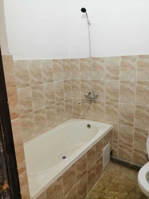 Термиз шаҳрида Камолот уйи сотилади