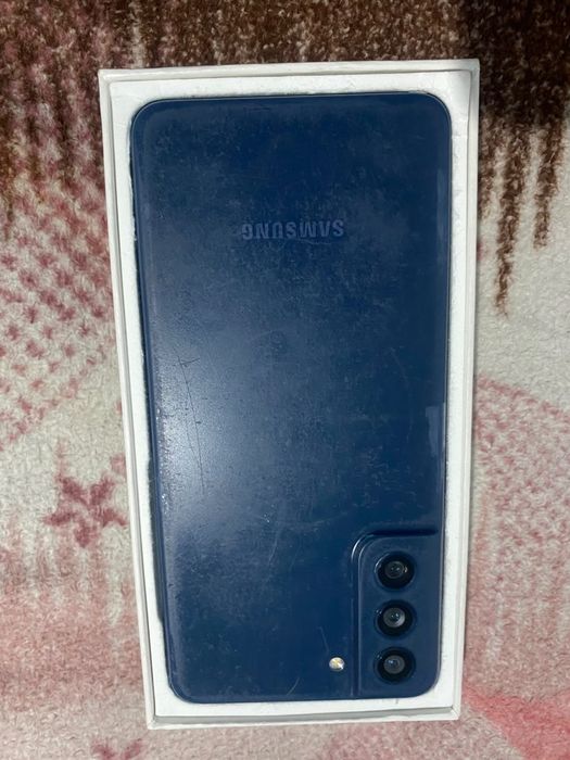 Samsung s21 fe snapdragon версия 256гб