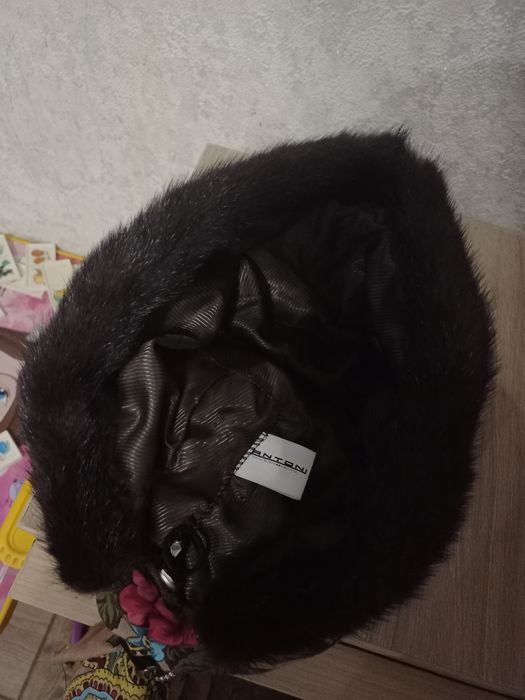 Зимний платок с норкой