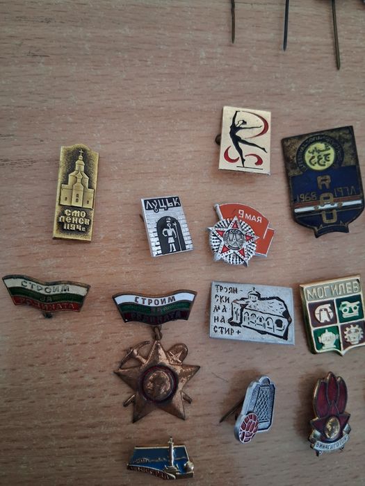 Значки от СОЦ     .