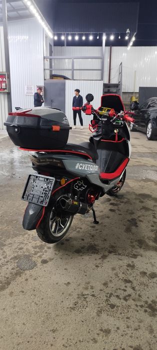 Продам мопеды макси