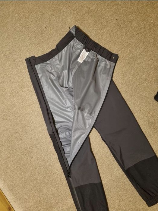 Pantaloni Forclaz impermeabili