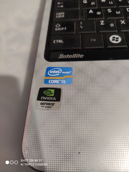 Продам ноутбук toshiba core i5