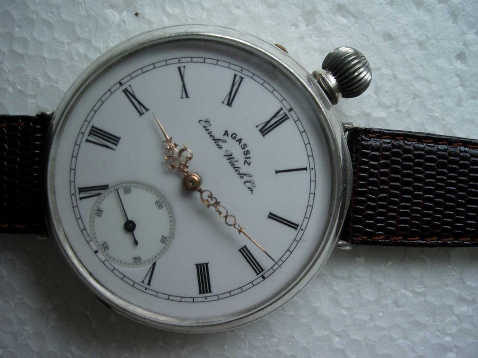 Агасиз ръчен часовник швейцарски