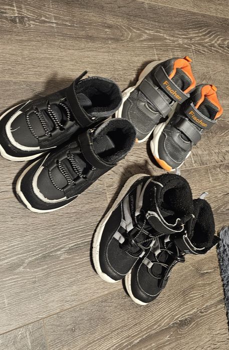 Vand ghete mărimea 29