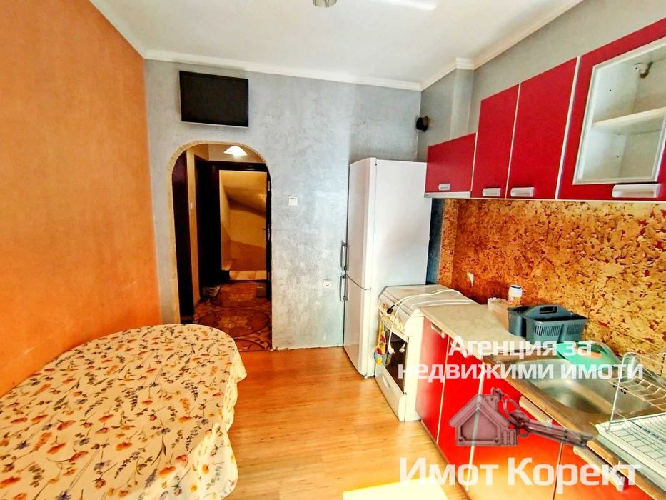 Дава се под наем Тристаен апартамент в Асеновград - 70 кв.м за 253.98 € - Снимка #1