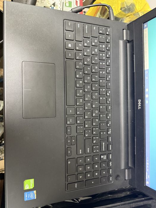 Ноутбук Dell, в отличном состоянии!