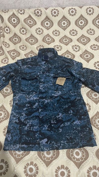 Продам новую форму размер 48