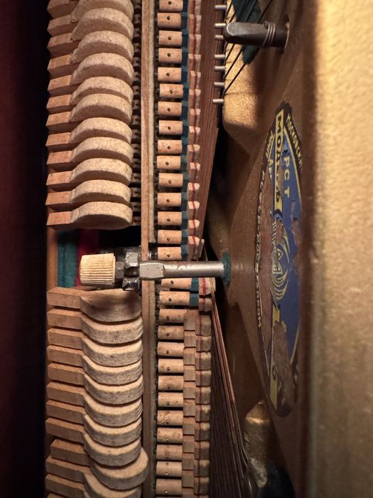 Vand pianina Lirika URSS