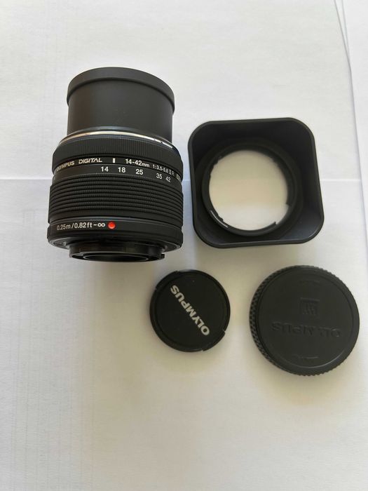 Olympus Digital 14-42mm f3.5-5.6 M.Zuiko II R MSC Lens