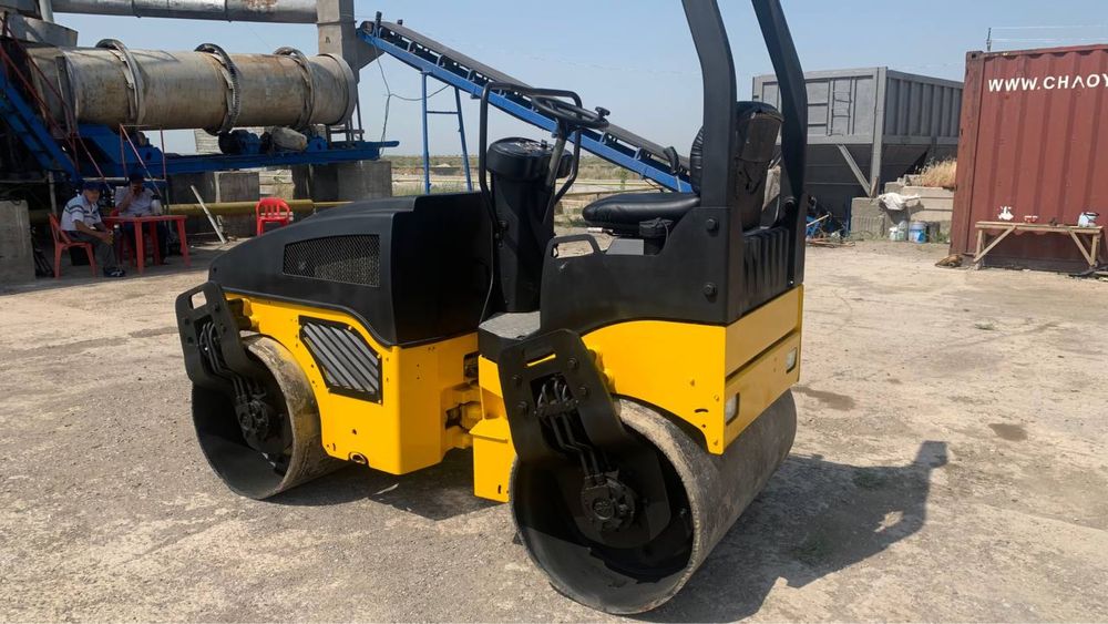 Срочно! Продается виброкаток BOMAG BW 120 AD-4