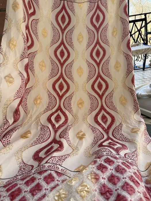 Продаются шторы для спальни