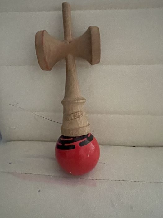 Kendama sweets in stare buna