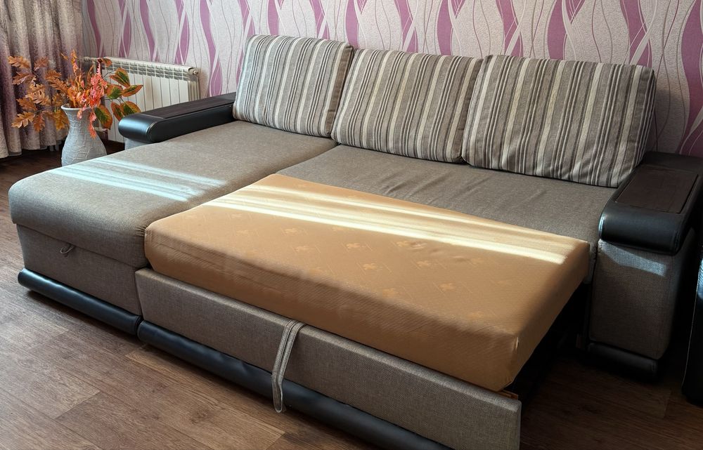 Продам Диван, кресло