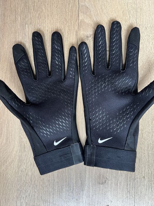 Nike Ръкавици.