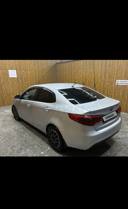 Продам машину Киа рио