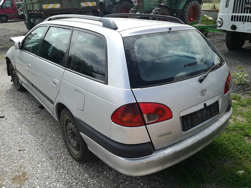 Тойота Авенсис 2.0 д4д / Toyota Avensis 2.0 d4d