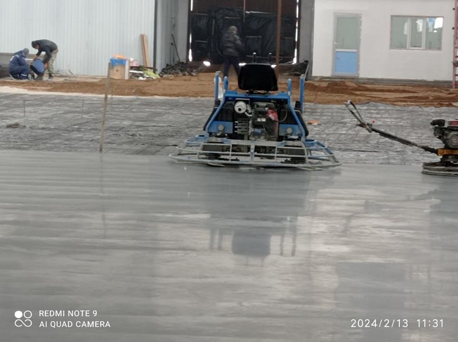 Промышленный полы топинг стяжка