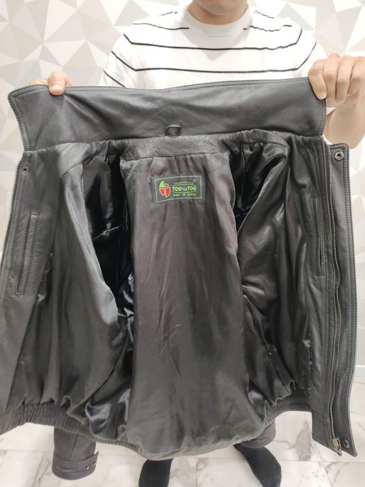 Продам коженную куртку