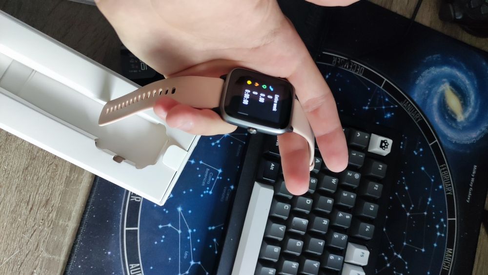 Смарт часовник Hama Fit Watch 5910