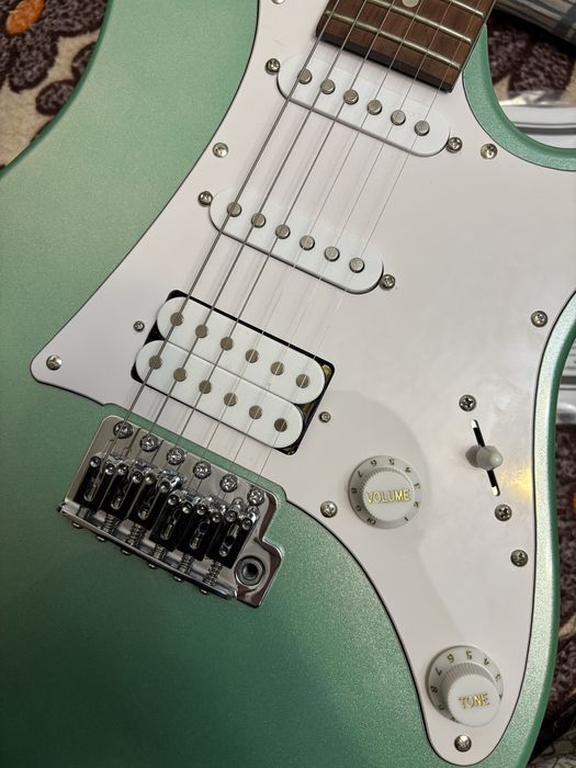 Электрогитара Ibanez