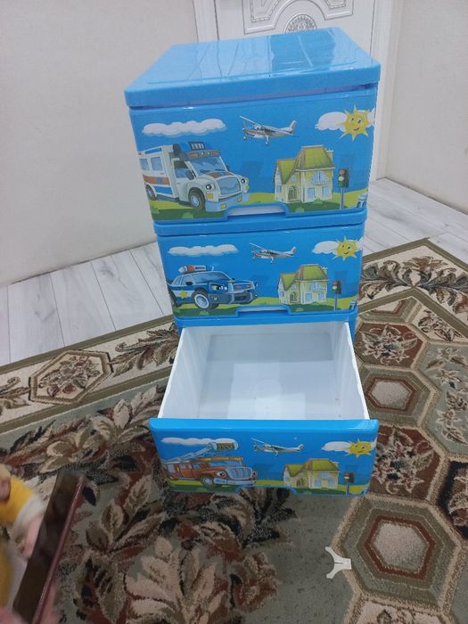 продам детский шкаф
