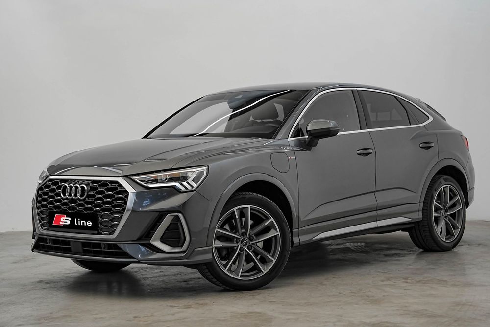 Audi Q3 AUDI Q3 2023 S-LINE/Distronik/Far Led/Lane Assist/Automata/